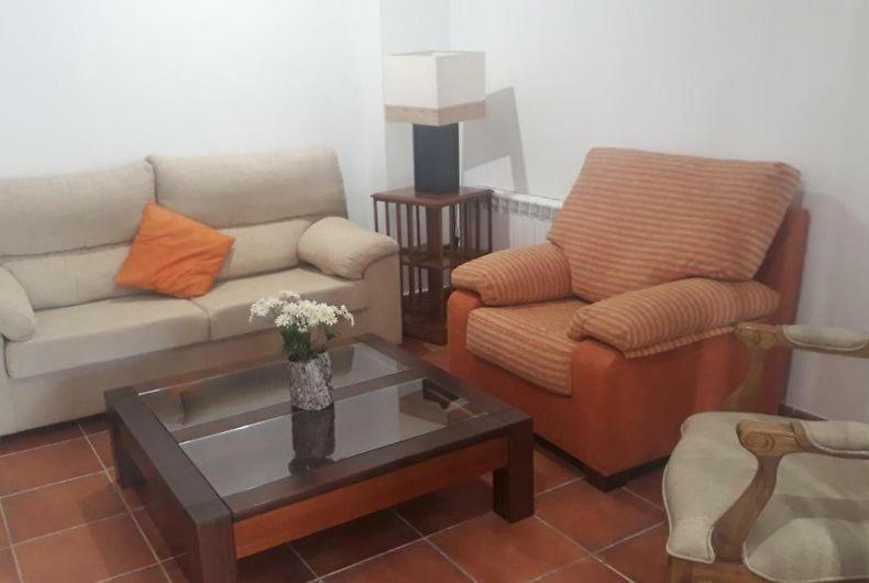 Hostal Los Ojos De Gabriel El Vallecillo Dış mekan fotoğraf