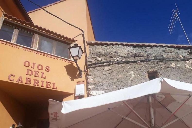 Hostal Los Ojos De Gabriel El Vallecillo Dış mekan fotoğraf